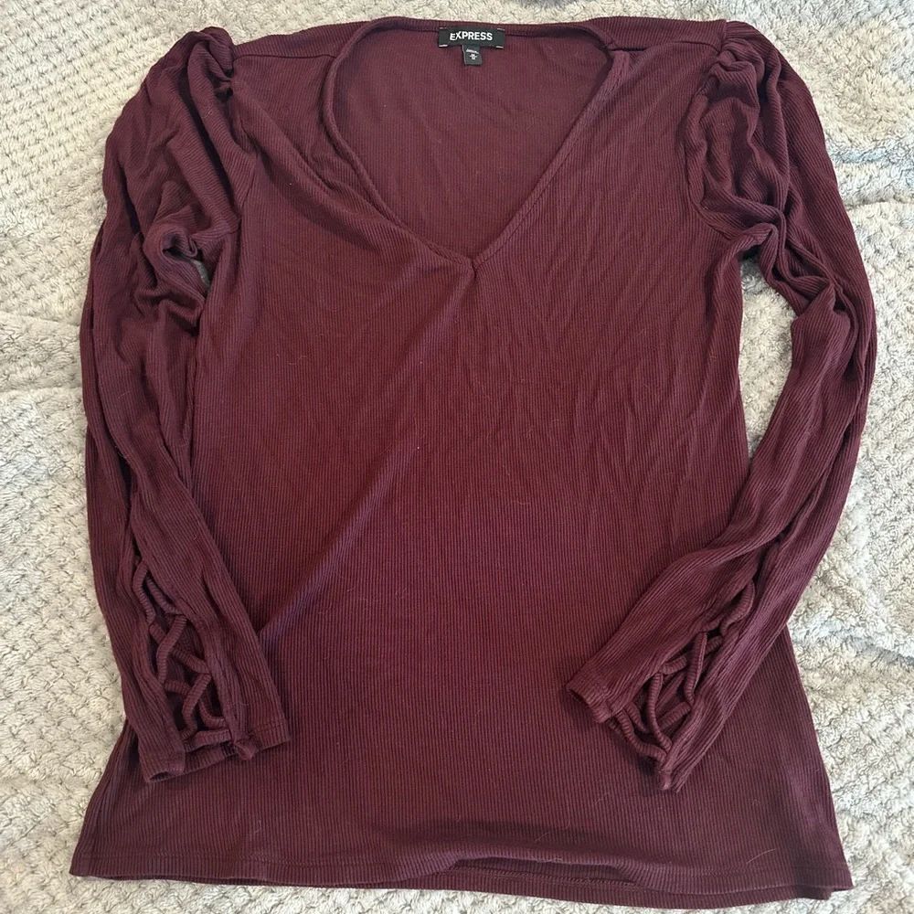 Ribbed long sleeve shirt